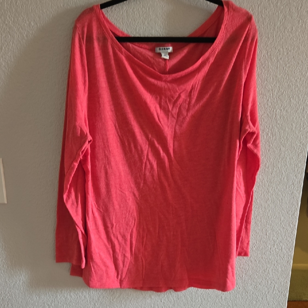 Old Navy Red Long Sleeve Tee